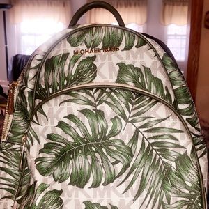 NWT MICHAEL KORS BACKPACK